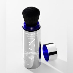 SUNSCREEN + POWDER BROAD-SPECTRUM SPF 45 (Light)